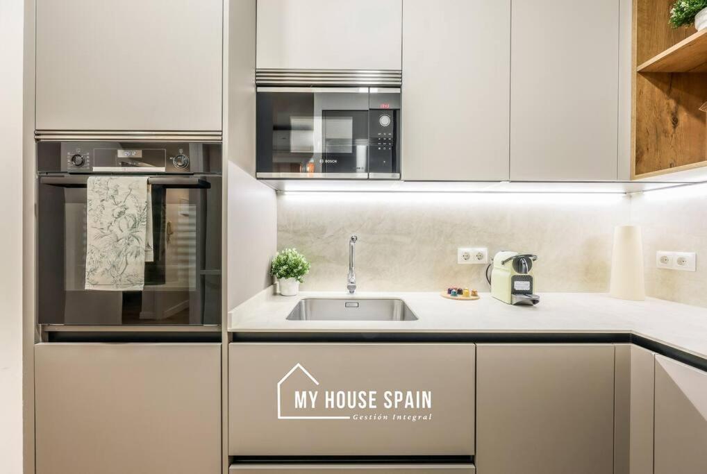 Myhousespain - Nuevo Piso Reformado En Malasana Madrid Exterior photo